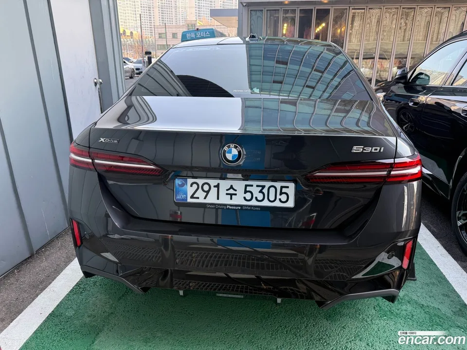 BMW 5 Series 530i xDrive M 2026 — миниатюра 4