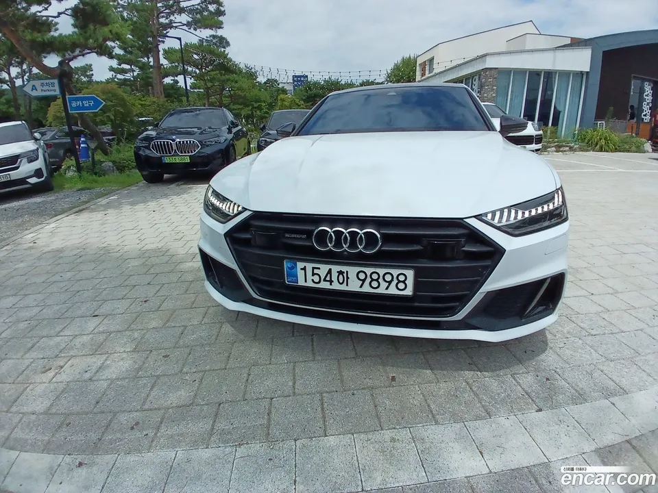 Audi A7 (4K) 55 TFSI 2023 — thumbnail 3
