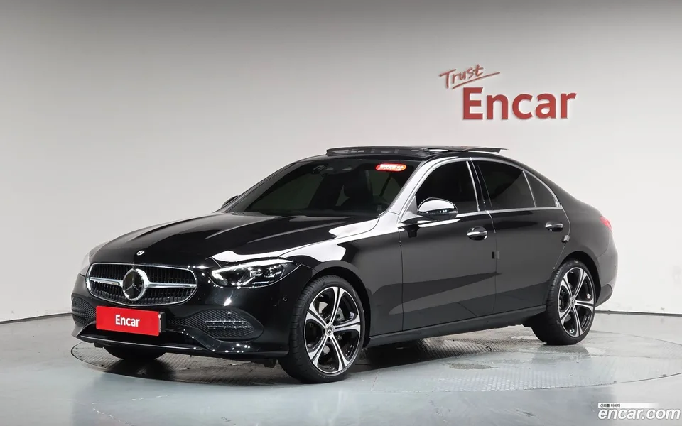 Mercedes-Benz C-Class C300 4MATIC 2023 — photo 1, buy with delivery to Moscow