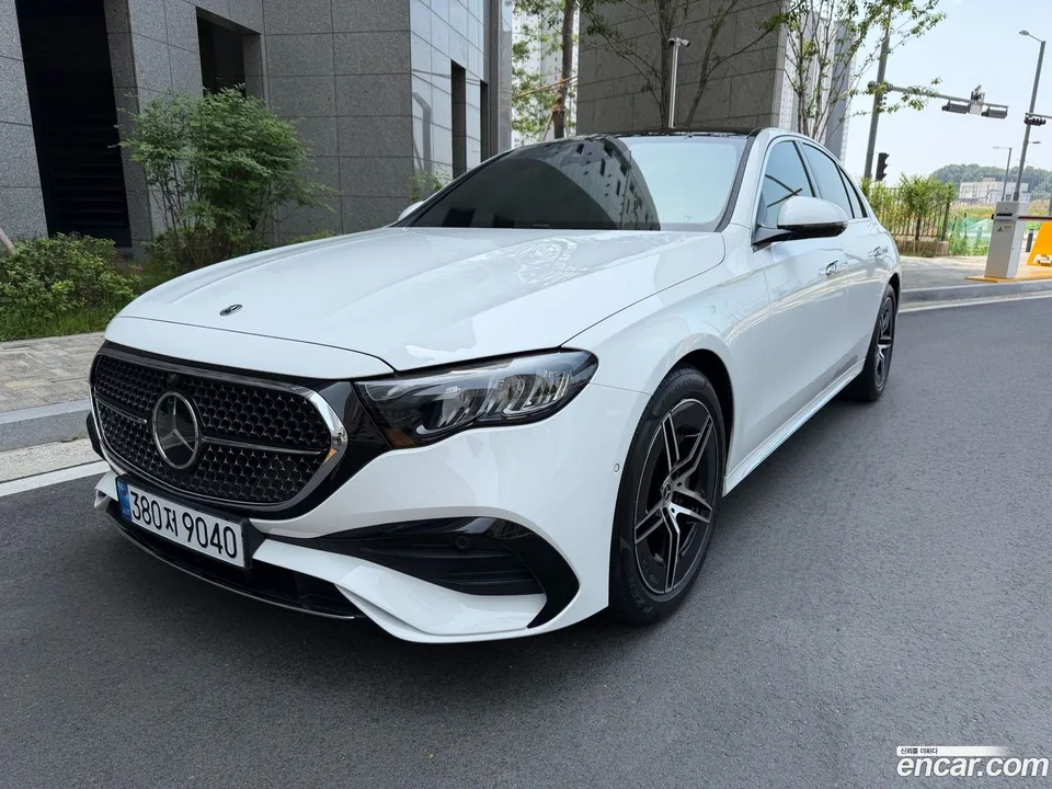 Mercedes-Benz E-Class E200 AMG Line 2026 — photo 1, buy with delivery to Moscow