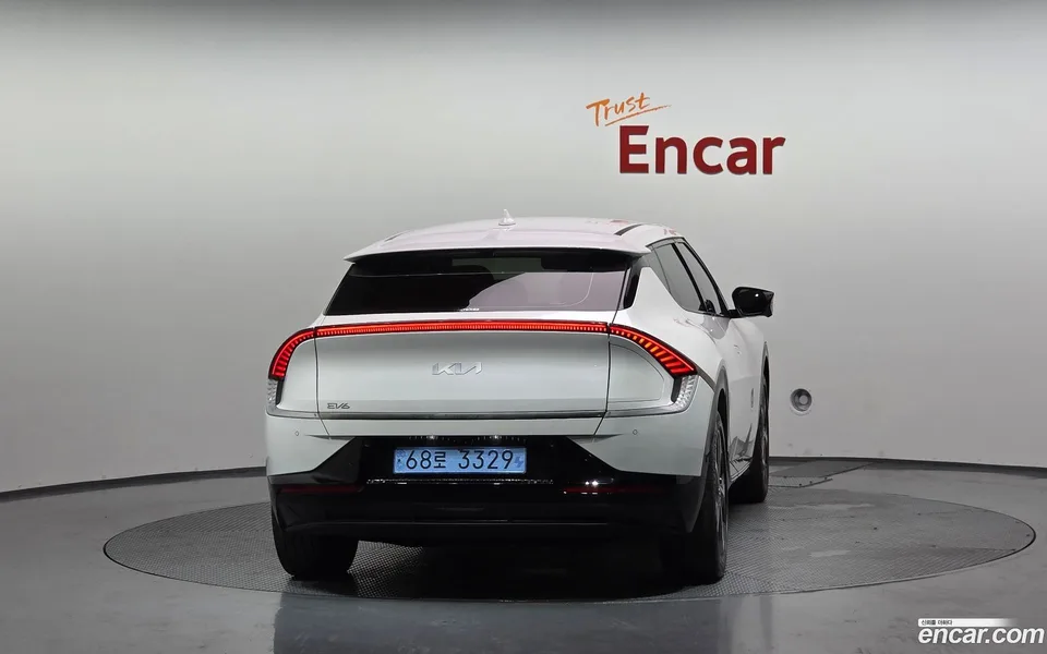 Kia EV6 2022 — thumbnail 4