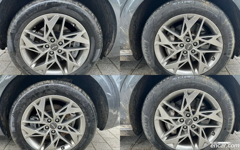 Genesis GV70 2.5T 2WD 2023 — thumbnail 2