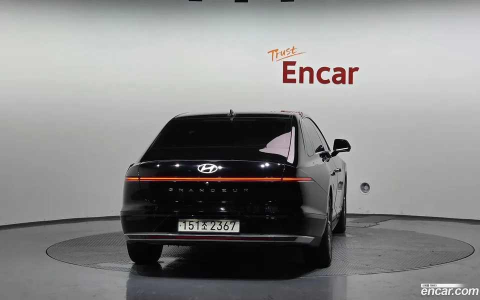 Hyundai Grandeur 2.5 2WD 2023 — thumbnail 4