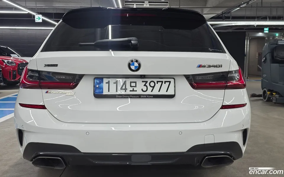 BMW 3 Series M340i xDrive 2022 — thumbnail 4