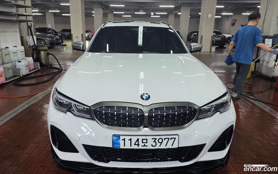 BMW 3 Series M340i xDrive 2022 — photo 1, buy with delivery to Moscow