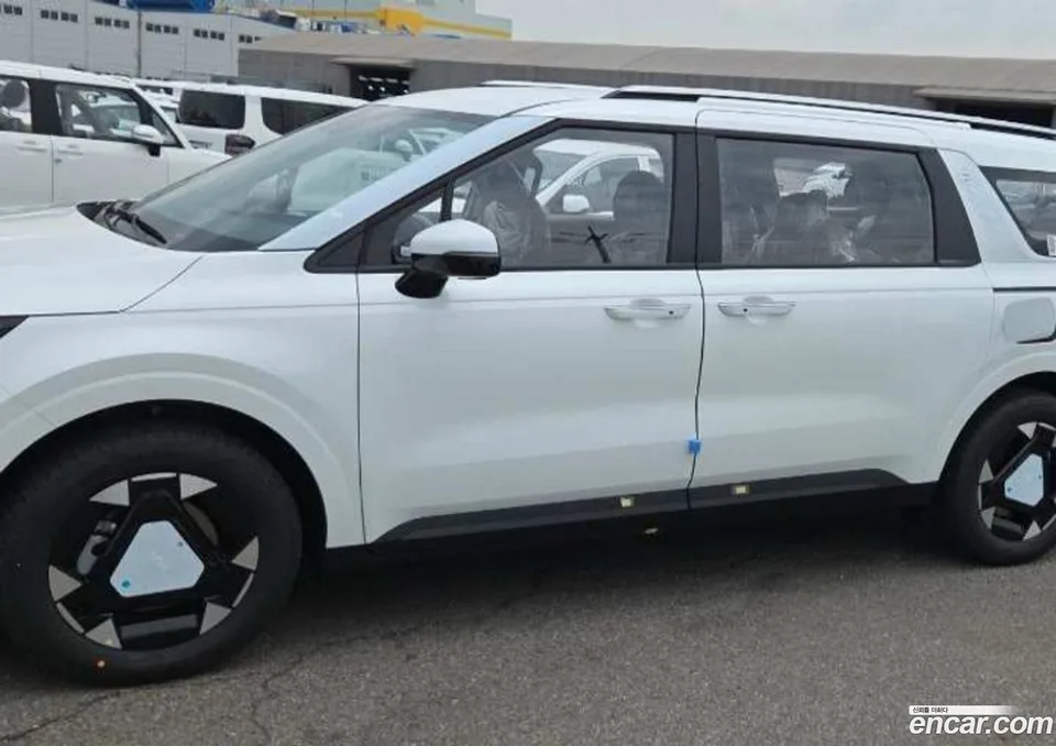 Kia Carnival HEV 9 2026 — thumbnail 5