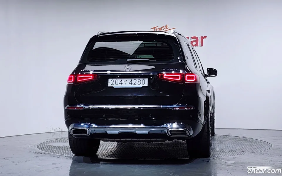 Mercedes-Benz GLS-Class GLS600 4MATIC 2023 — thumbnail 4