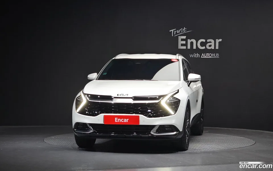 Kia Sportage Hybrid 2WD 2024 — thumbnail 3