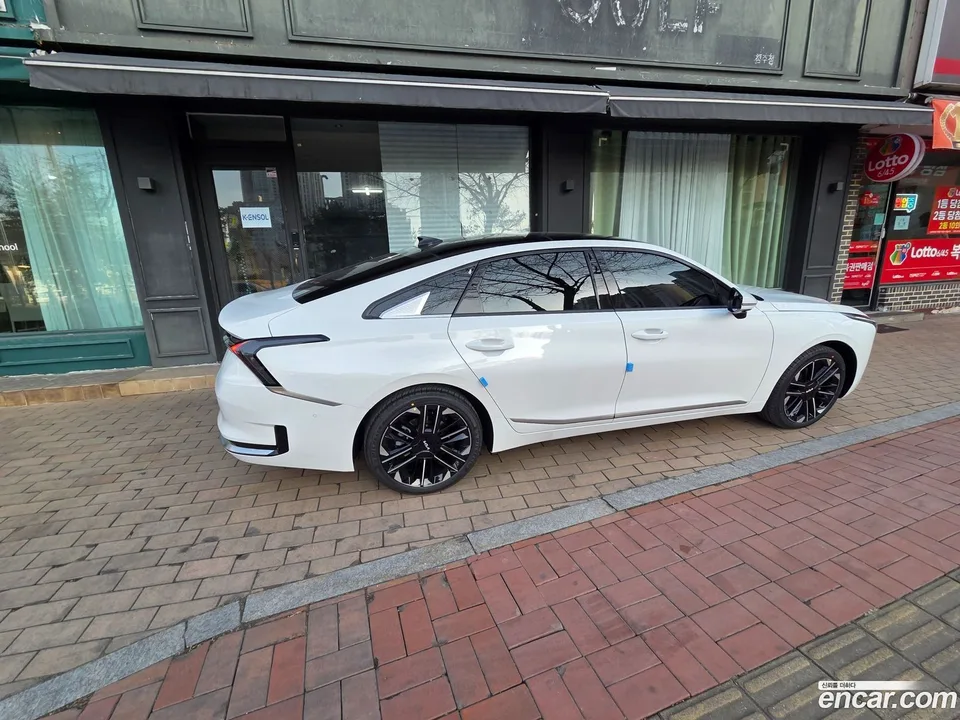 Kia K8 Hybrid 2026 — thumbnail 4