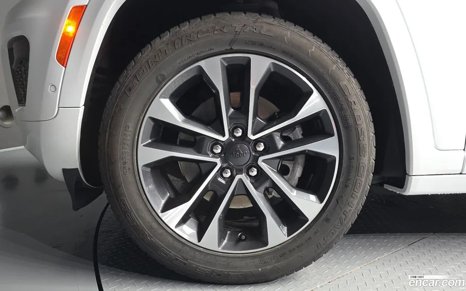 Jeep Grand Cherokee L 3.6 2022 — thumbnail 2