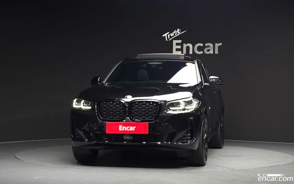 BMW X4 xDrive20i M 2025 — thumbnail 3