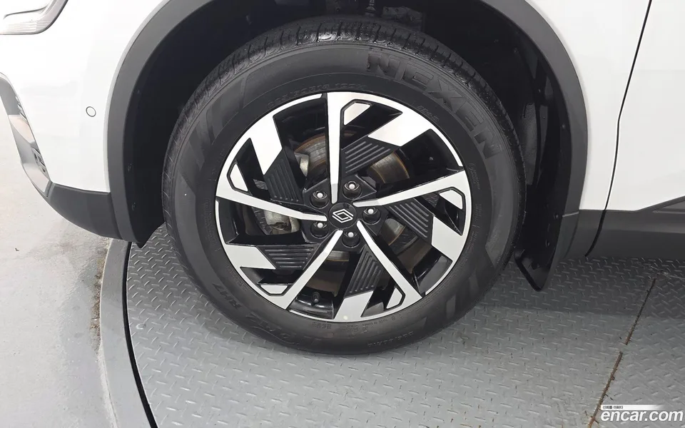 Renault Samsung QM6 2.0 LPe 2WD 2025 — thumbnail 2