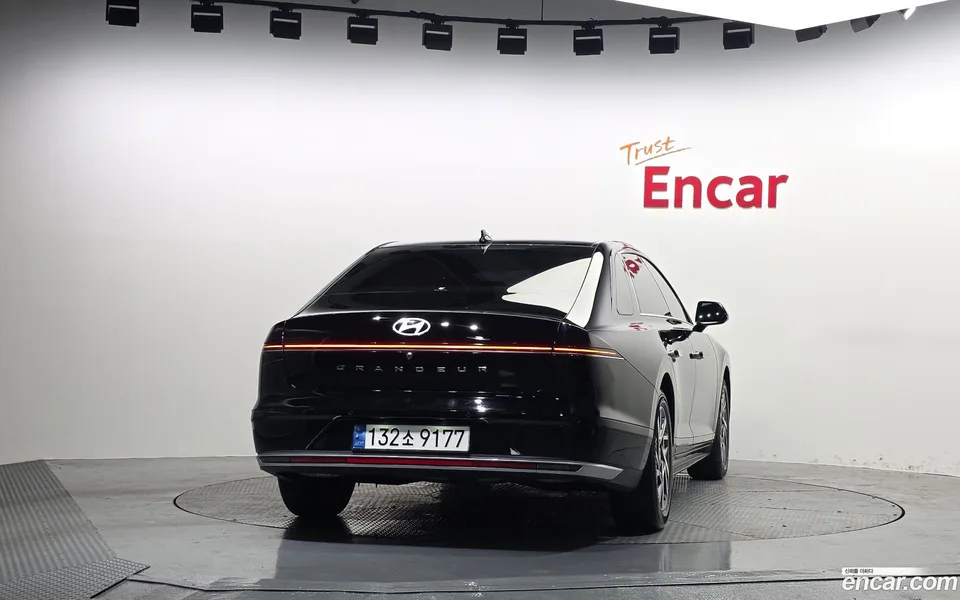 Hyundai Grandeur 2.5 2WD 2023 — thumbnail 4