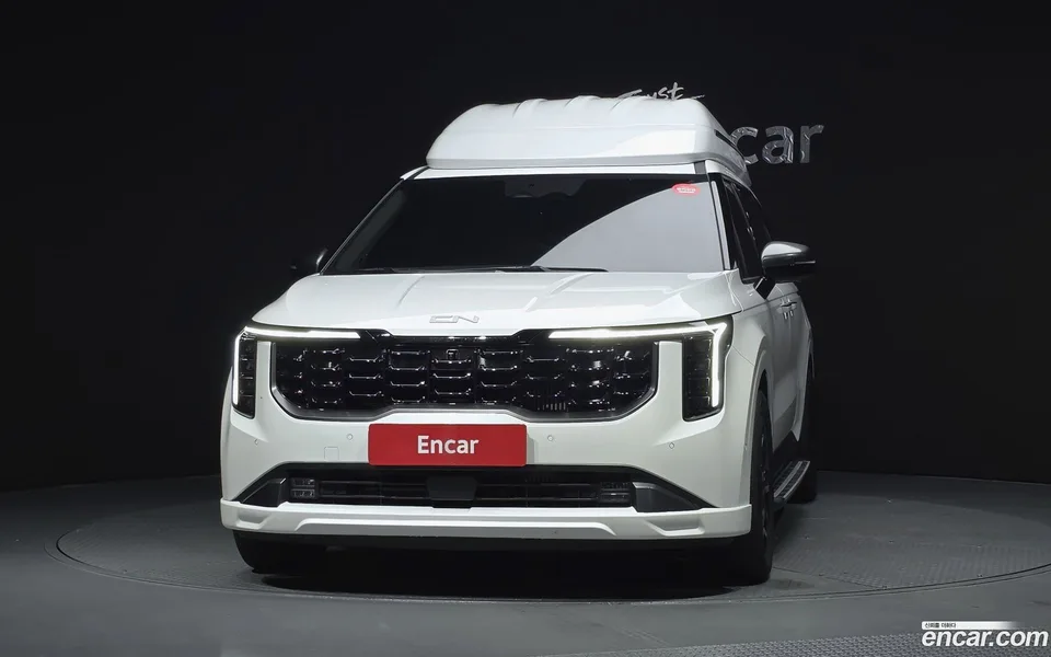 Kia Carnival HEV 9 () 2025 — thumbnail 3