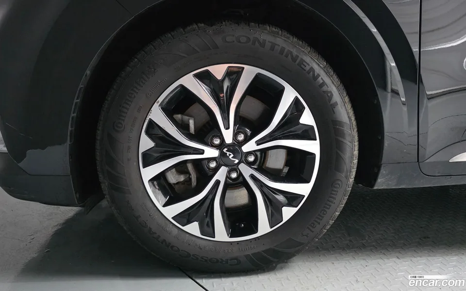 Kia Carnival 9 2022 — thumbnail 2