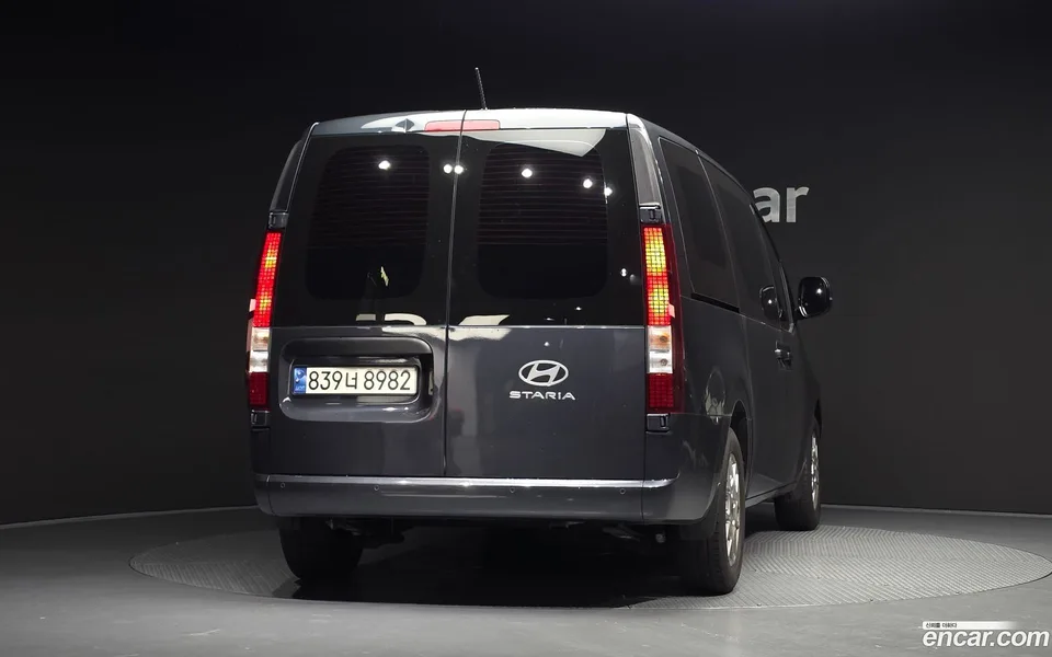 Hyundai Staria L3.5 3 2024 — thumbnail 4