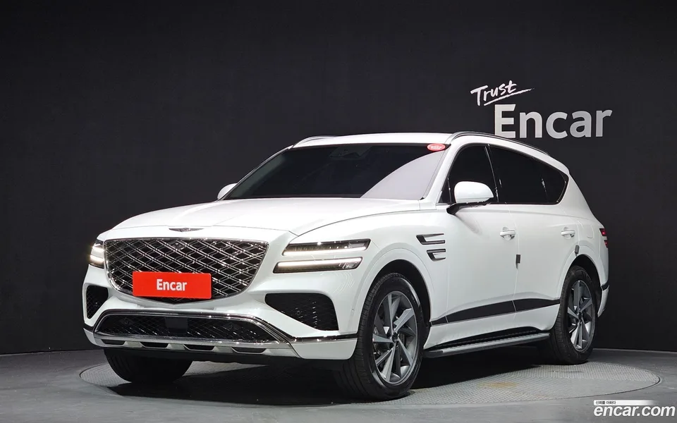 Genesis GV80 2.5T AWD 2024 — photo 1, buy with delivery to Moscow