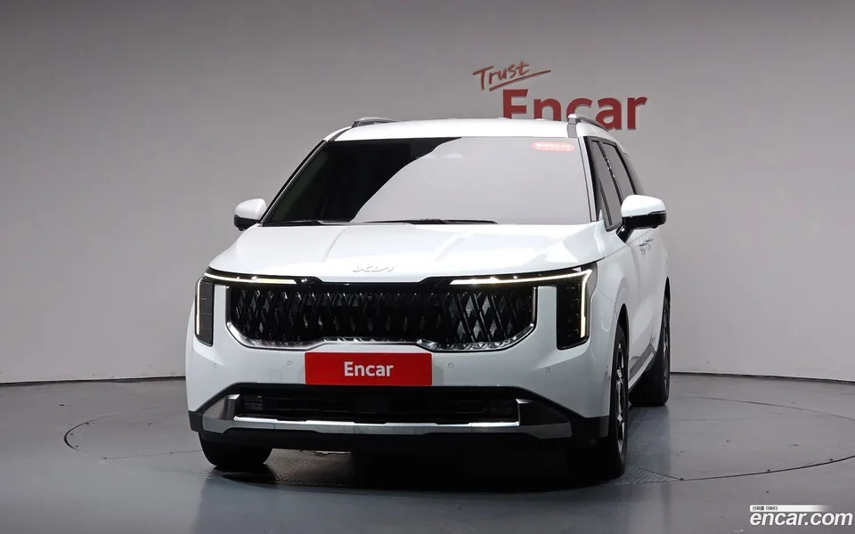 Kia Carnival HEV 9 2024 — thumbnail 3