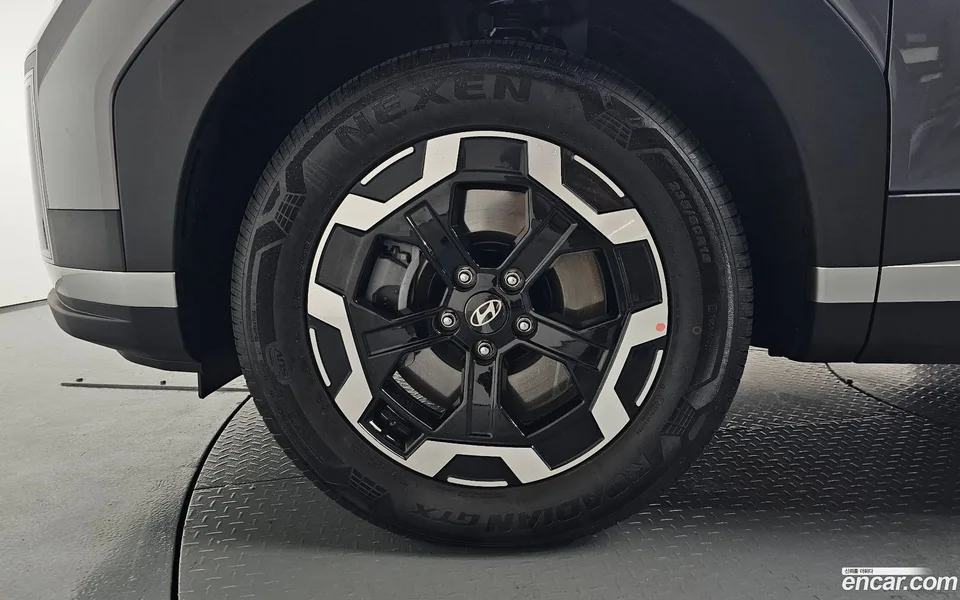 Hyundai SantaFe 2.5T 2WD 2025 — thumbnail 5