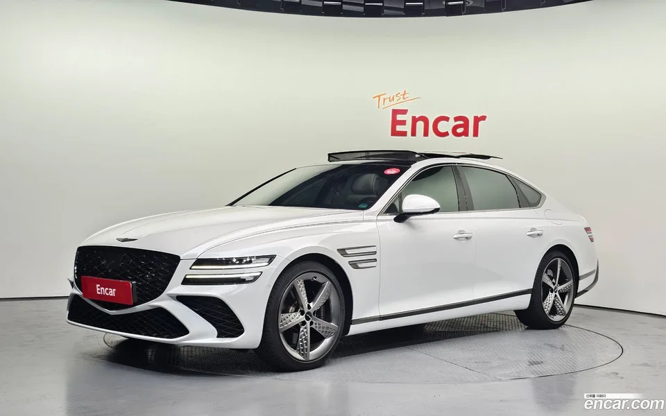 Genesis G80 2.5 AWD 2024 — фото 1, купить с доставкой в Москву
