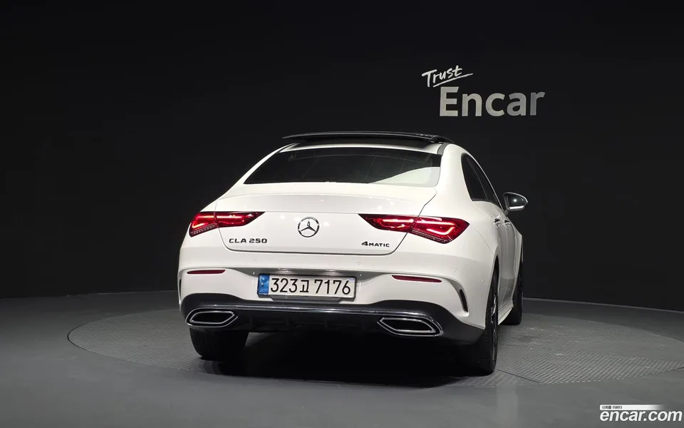 Mercedes-Benz CLA-Class CLA250 4MATIC 2022 — thumbnail 4
