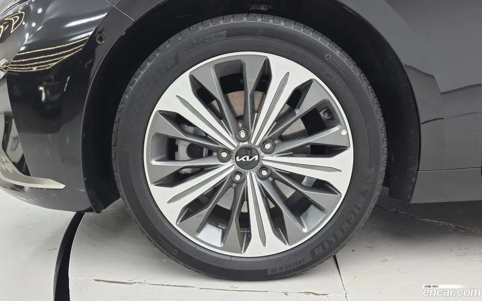 Kia K8 2.5 2WD 2022 — thumbnail 2