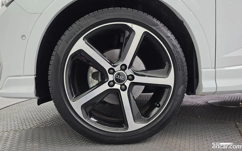 Audi Q3 35 TDI 2022 — thumbnail 5