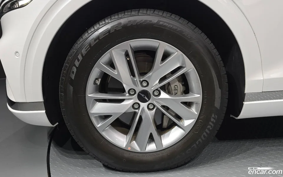 Genesis GV70 2.5T 2WD 2025 — thumbnail 5