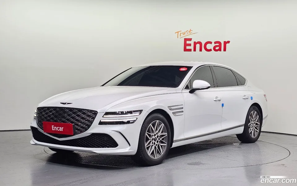 Genesis G80 2.5 2WD 2024 — photo 1, buy with delivery to Moscow