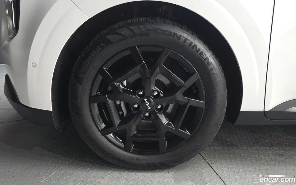 Kia Carnival 9 2025 — thumbnail 2