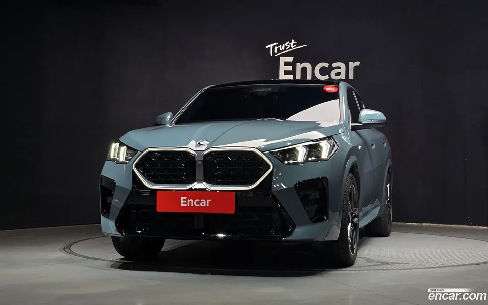 BMW X2 xDrive 20i M 2025 — thumbnail 3