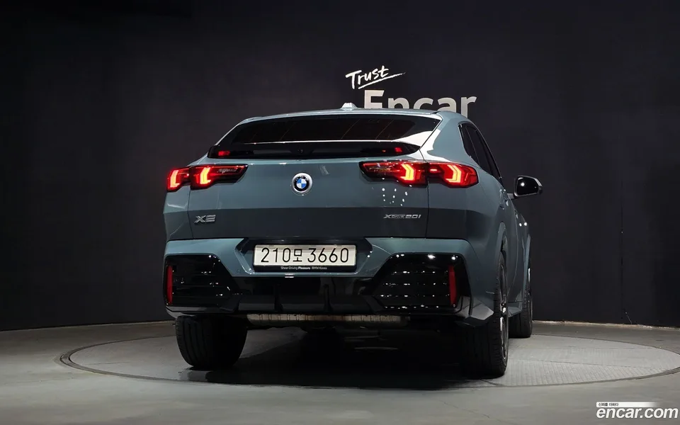 BMW X2 xDrive 20i M 2025 — thumbnail 4
