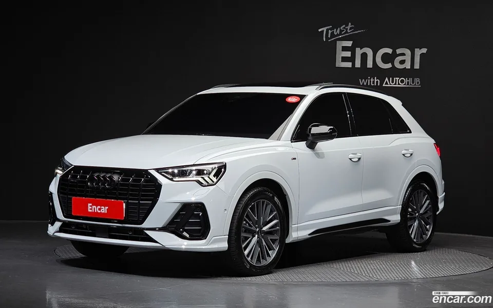 Audi Q3 40 TFSI 2025 — photo 1, buy with delivery to Moscow
