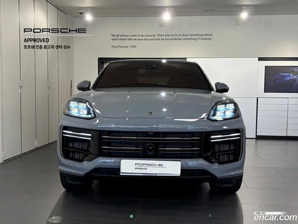 Porsche Cayenne 4.0 E- 2025 — thumbnail 3
