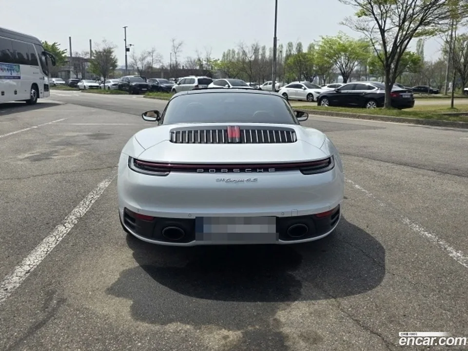 Porsche 911 (992) 4S 2023 — thumbnail 5