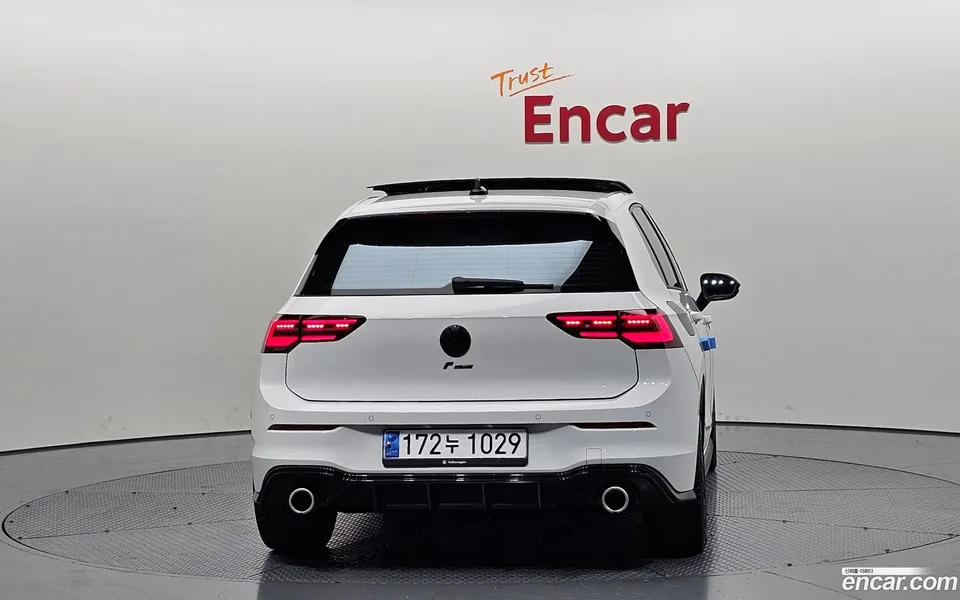 Volkswagen Golf 2.0 GTI 2023 — thumbnail 4