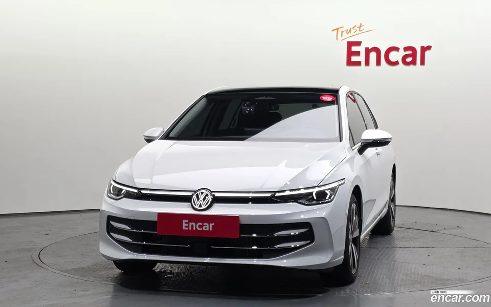 Volkswagen Golf 2.0 TDI 2025 — thumbnail 3