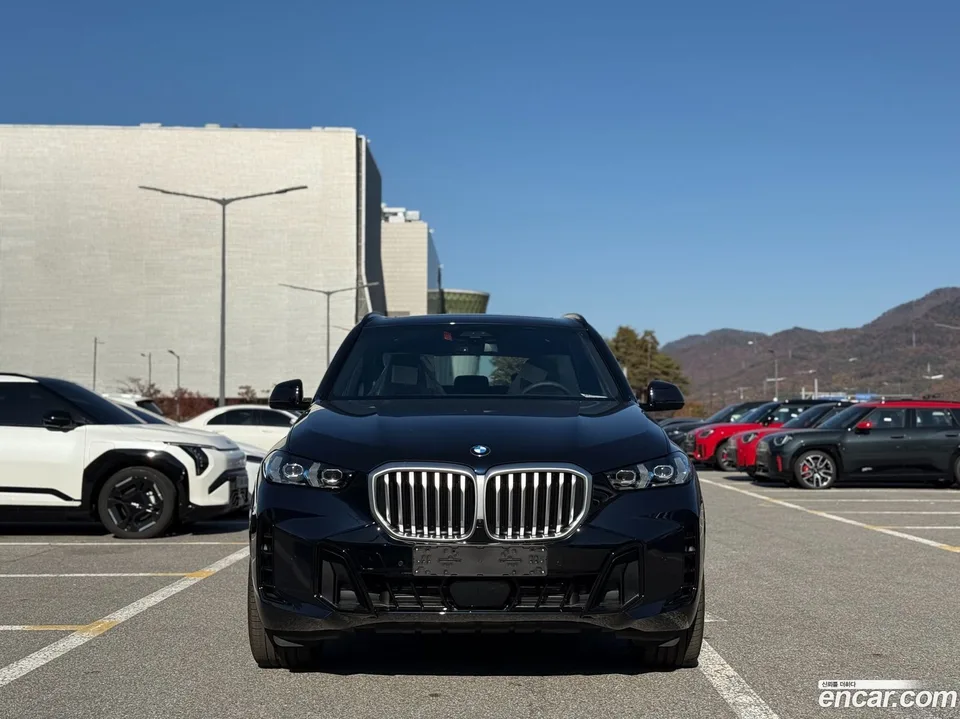 BMW X5 xDrive 30d M 2025 — thumbnail 3