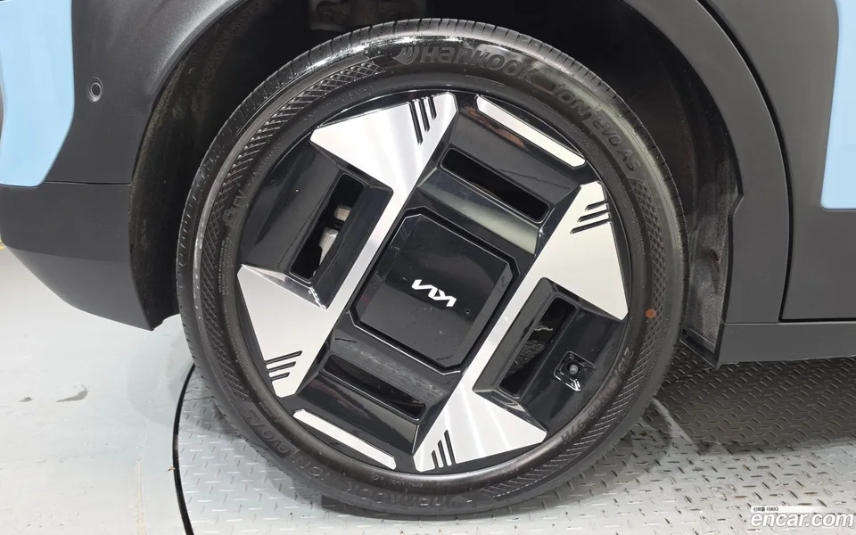 Kia EV3 2WD 2024 — thumbnail 2