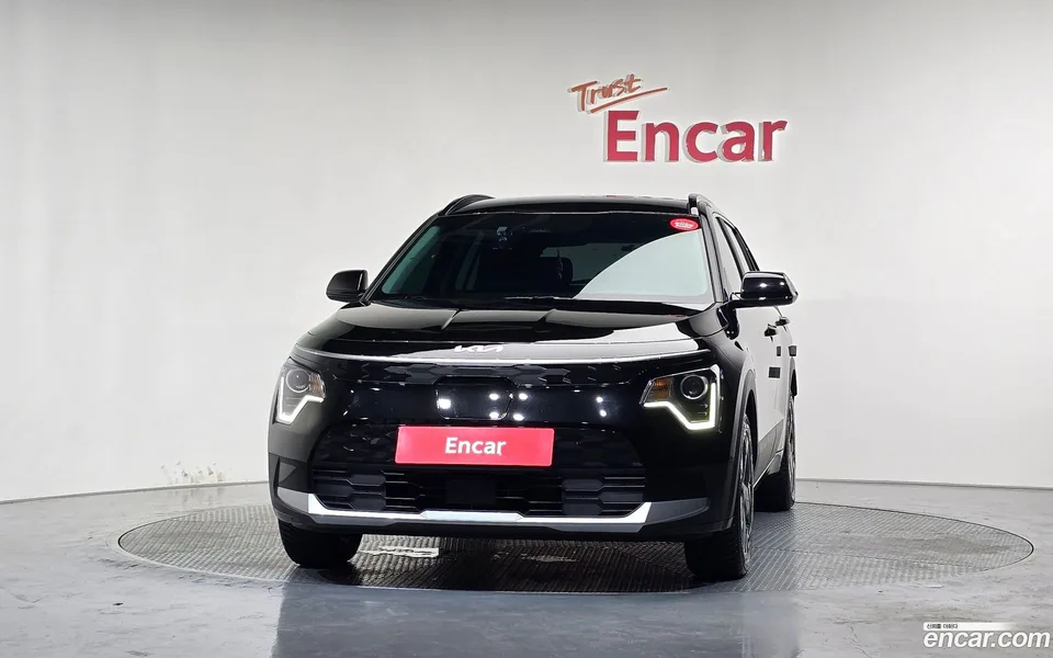 Kia Niro EV 2023 — thumbnail 3