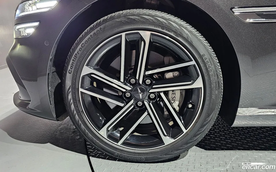 Genesis G80 2.5 AWD 2024 — thumbnail 2