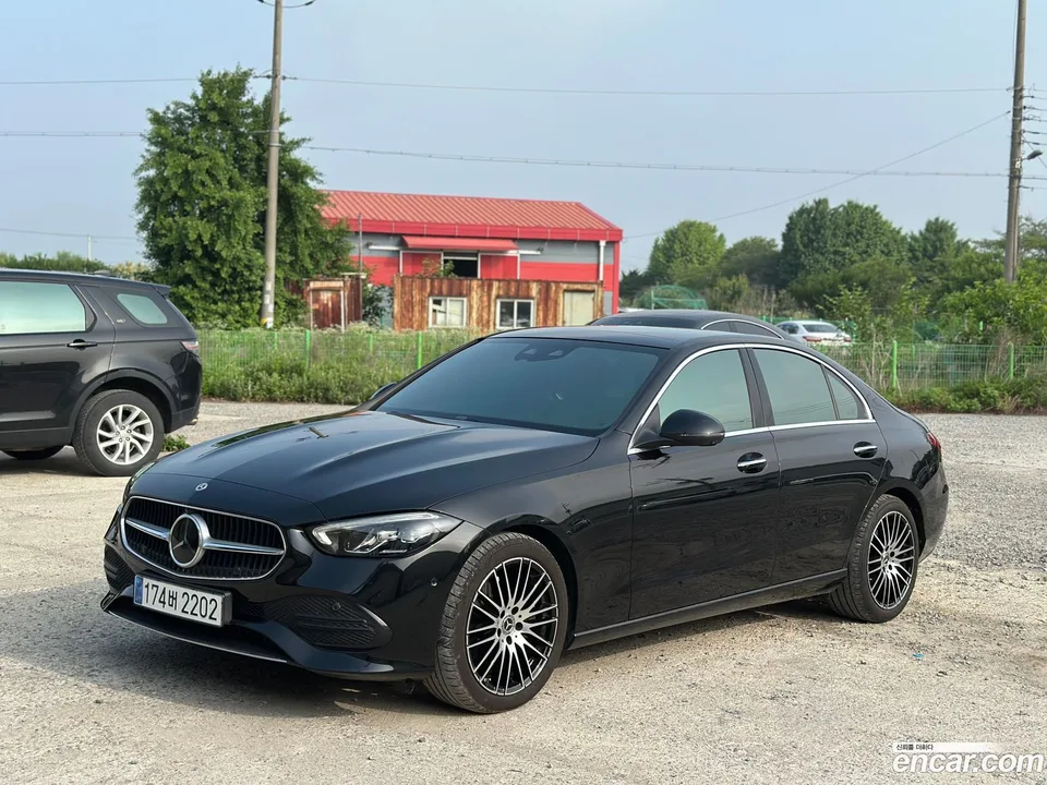 Mercedes-Benz C-Class C300 4MATIC 2024 — photo 1, buy with delivery to Moscow