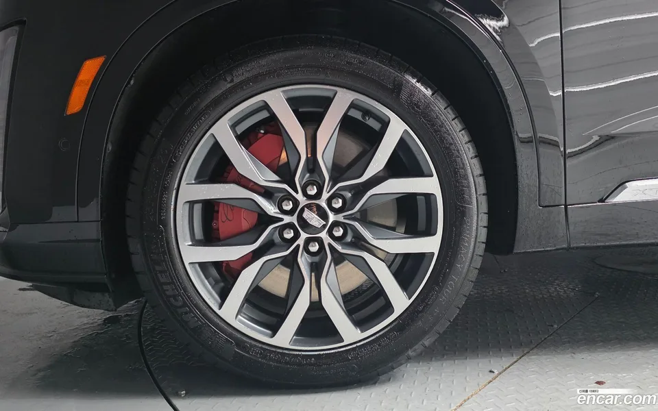Cadillac XT6 3.6 2023 — thumbnail 5