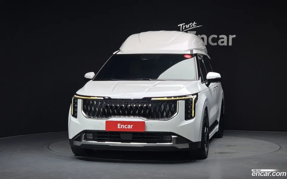 Kia Carnival 9 () 2024 — thumbnail 3