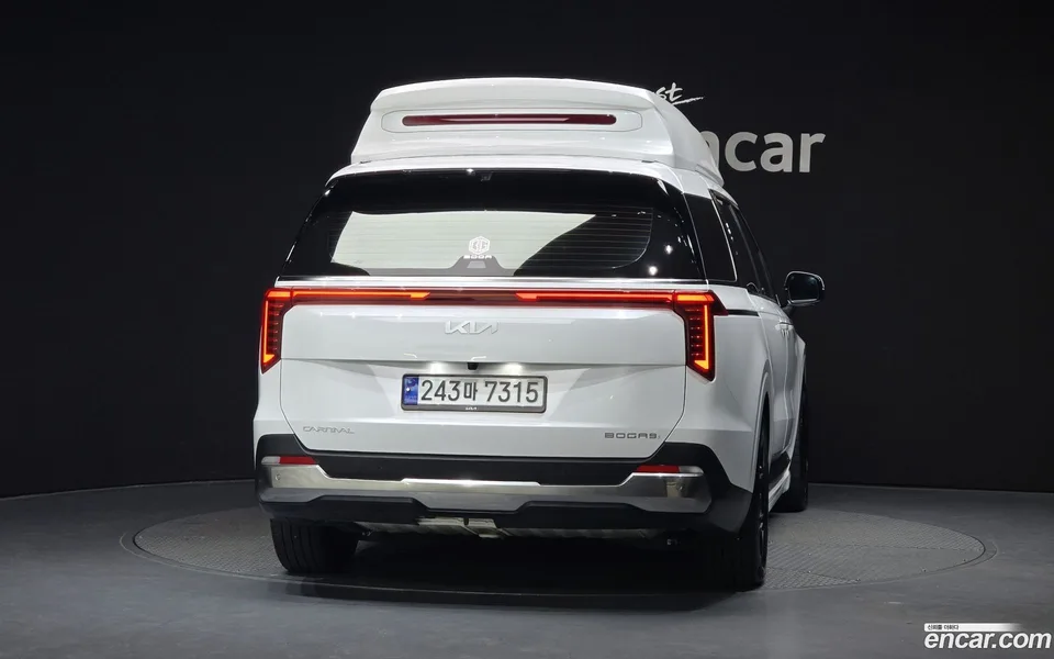 Kia Carnival 9 () 2024 — thumbnail 4