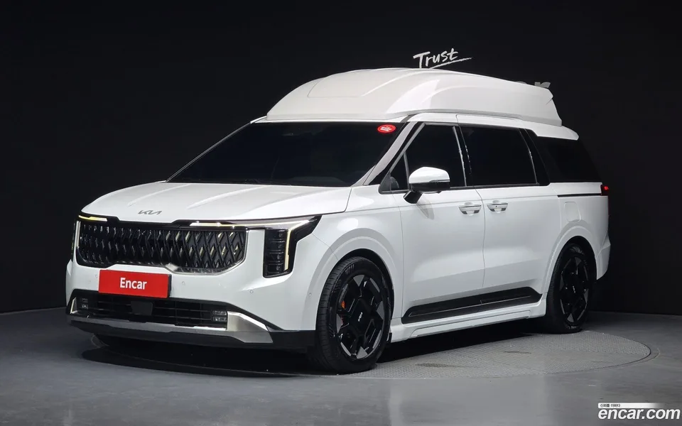 Kia Carnival 9 () 2024 — photo 1, buy with delivery to Moscow