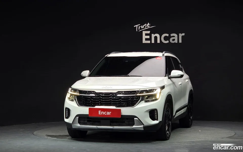 Kia Seltos 1.6 2WD 2023 — thumbnail 3