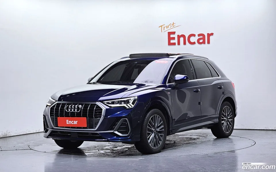 Audi Q3 35 TDI 2023 — photo 1, buy with delivery to Moscow