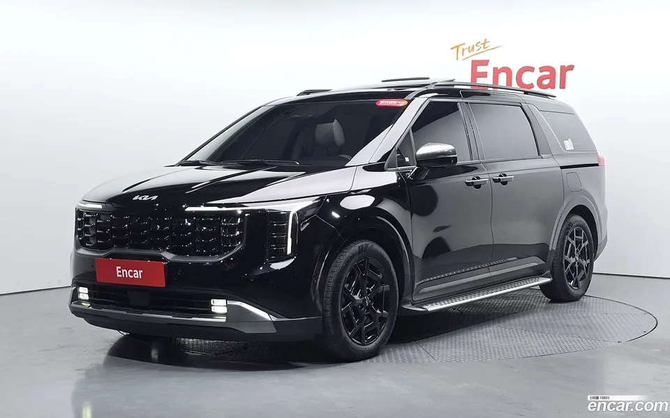 Kia Carnival HEV 9 2024 — photo 1, buy with delivery to Moscow