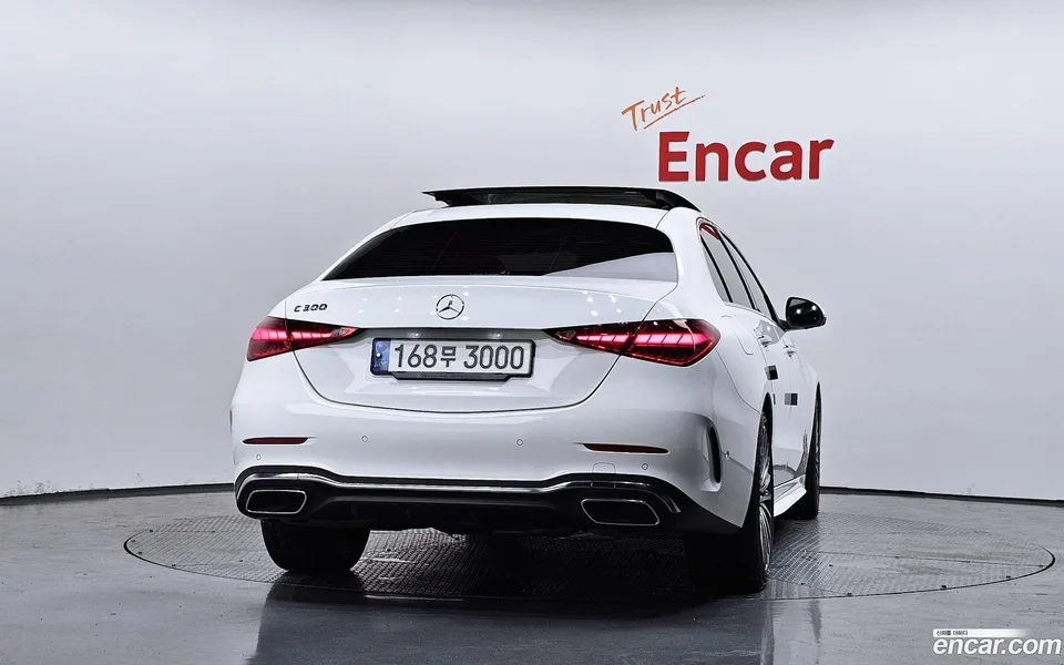 Mercedes-Benz C-Class C300 AMG Line 2022 — thumbnail 4